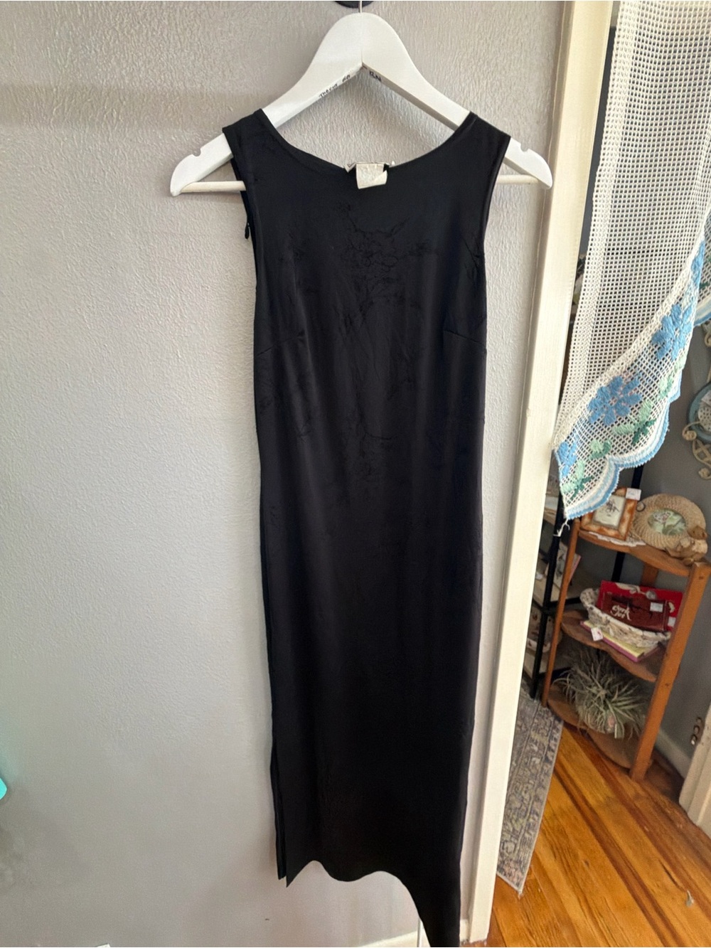 Sleek Black Sleeveless Maxi Dress - Brand Not Visible